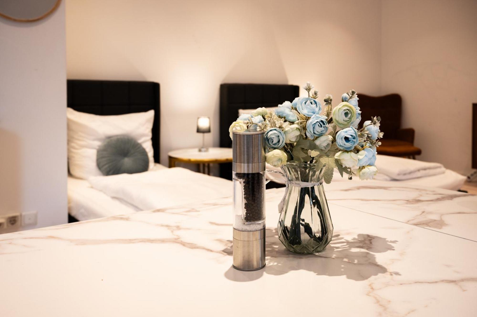 Ad Apartments Tonndorf Хамбург Екстериор снимка