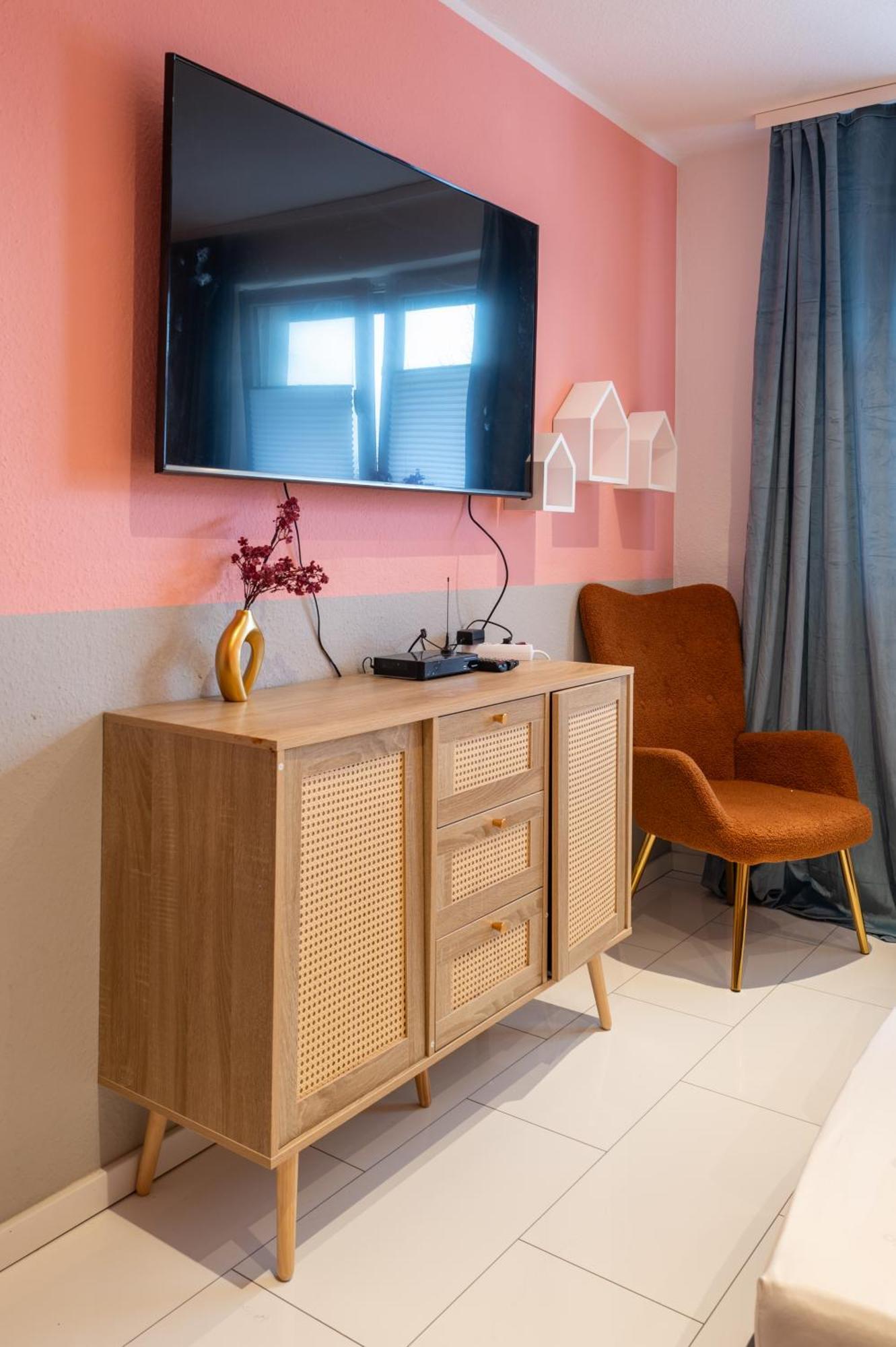 Ad Apartments Tonndorf Хамбург Екстериор снимка