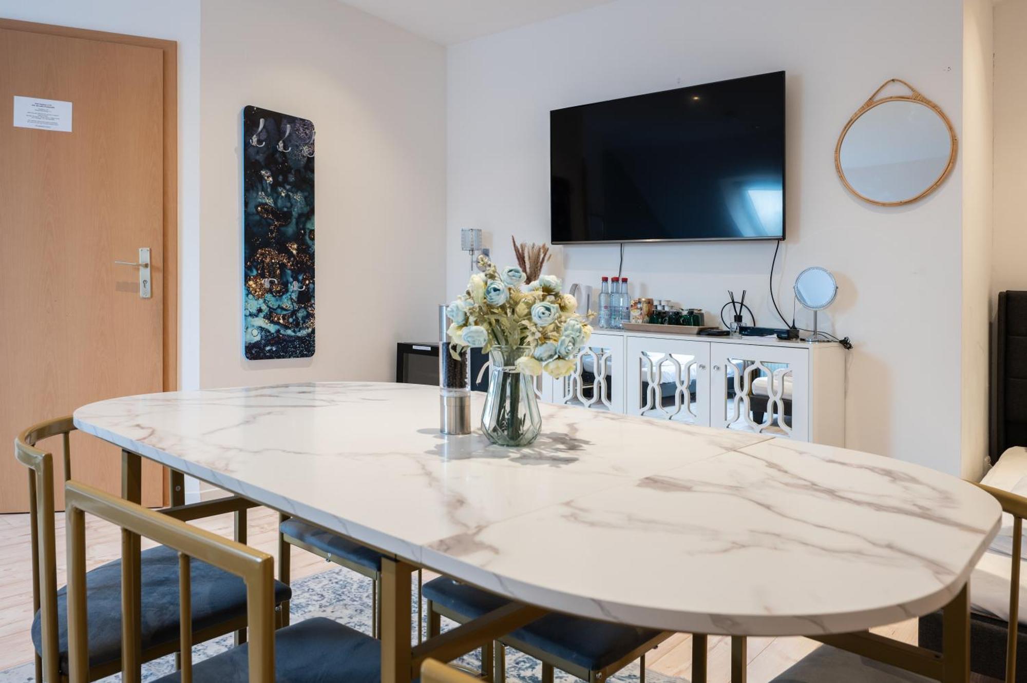 Ad Apartments Tonndorf Хамбург Екстериор снимка