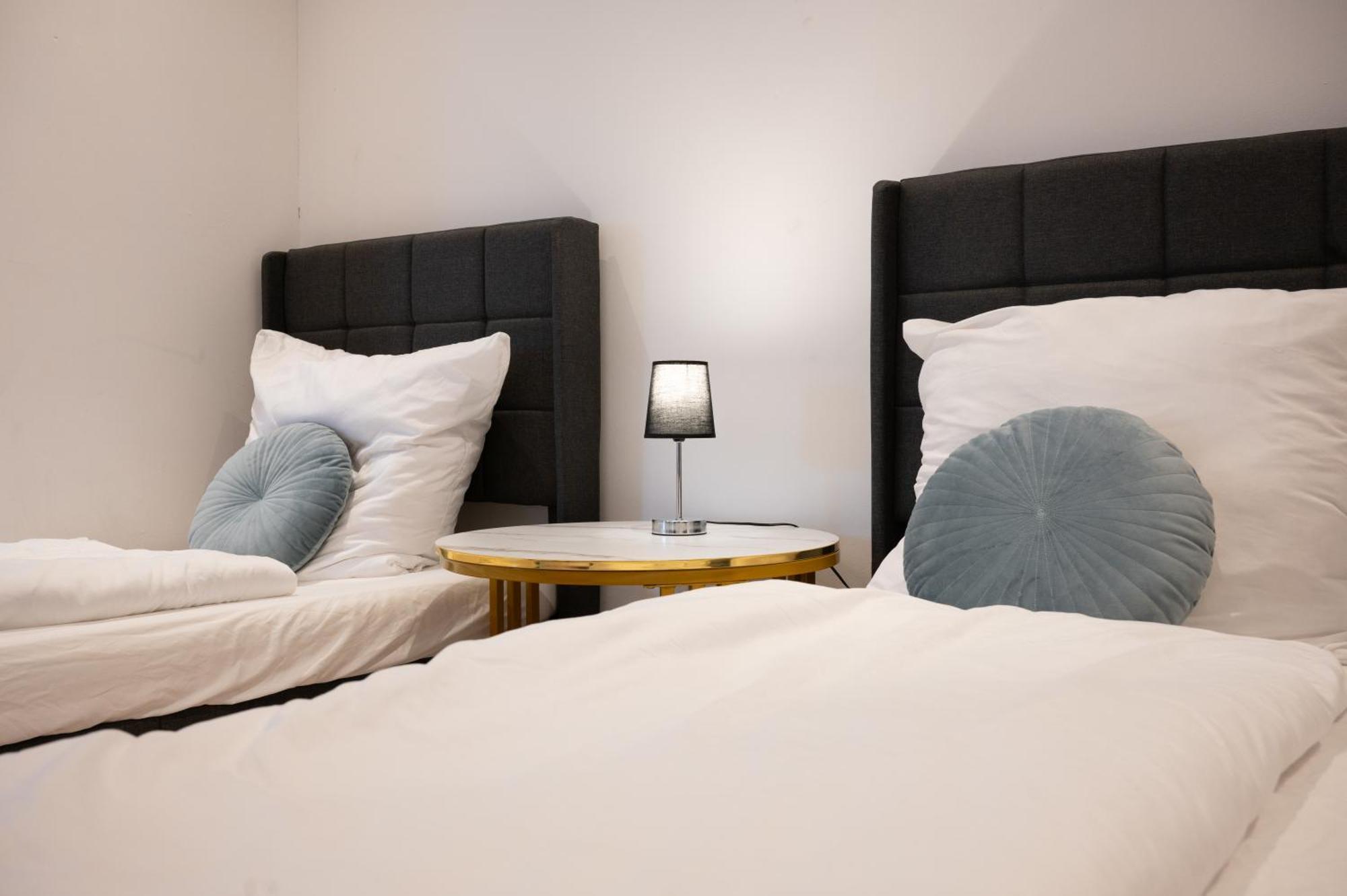 Ad Apartments Tonndorf Хамбург Екстериор снимка